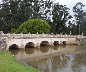 Chia - Puente del Comun Fuente: wikimedia.org por Kamilokardona